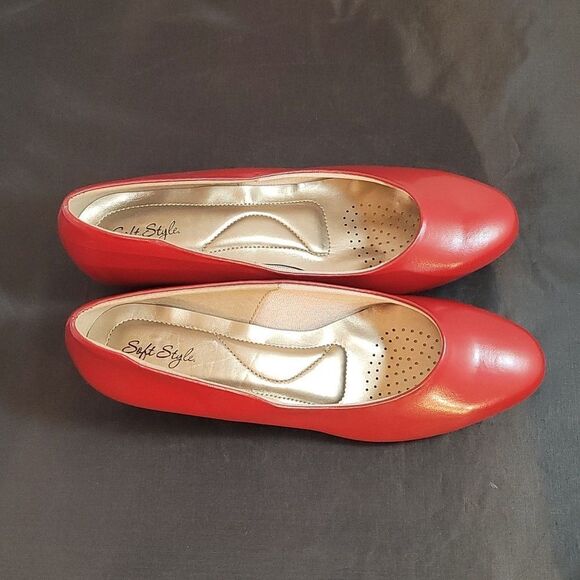 BRAND NEW SOFFT STYLE  ROUND TOE BLOCK KITTEN HEEL PUMP - Picture 6 of 16